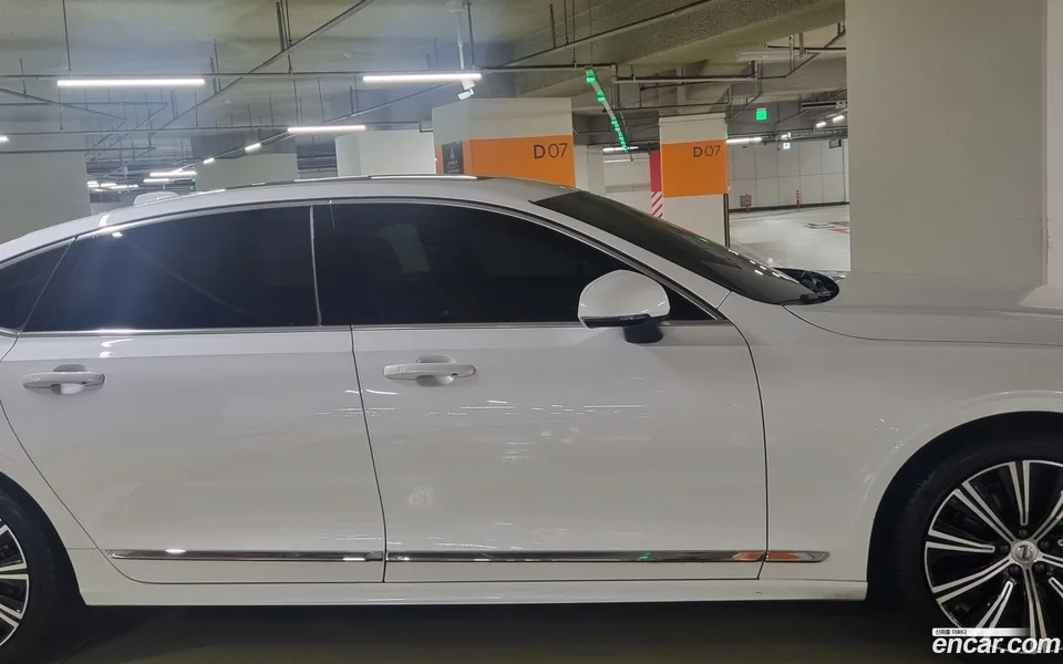 Volvo S90 B5 2024 — миниатюра 5