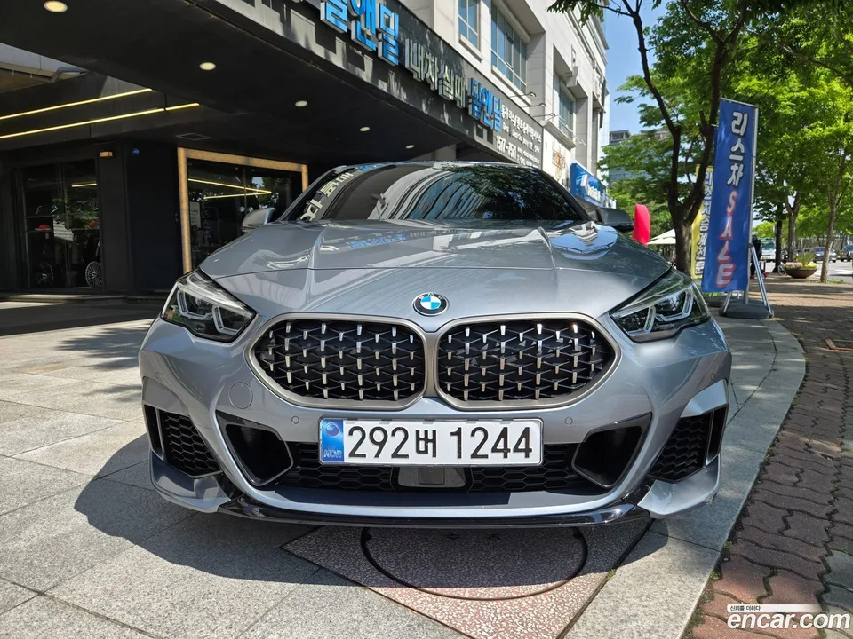 BMW 2 Series Gran Coupe M235i xDrive 2024 — thumbnail 3