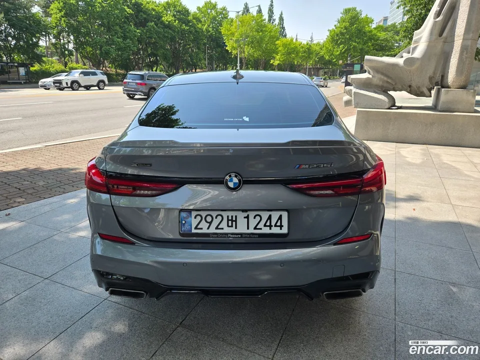 BMW 2 Series Gran Coupe M235i xDrive 2024 — thumbnail 4