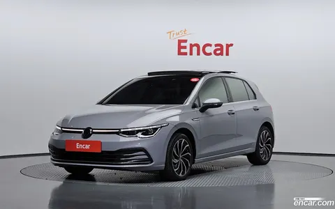 Volkswagen Golf 2024 купить в Москве