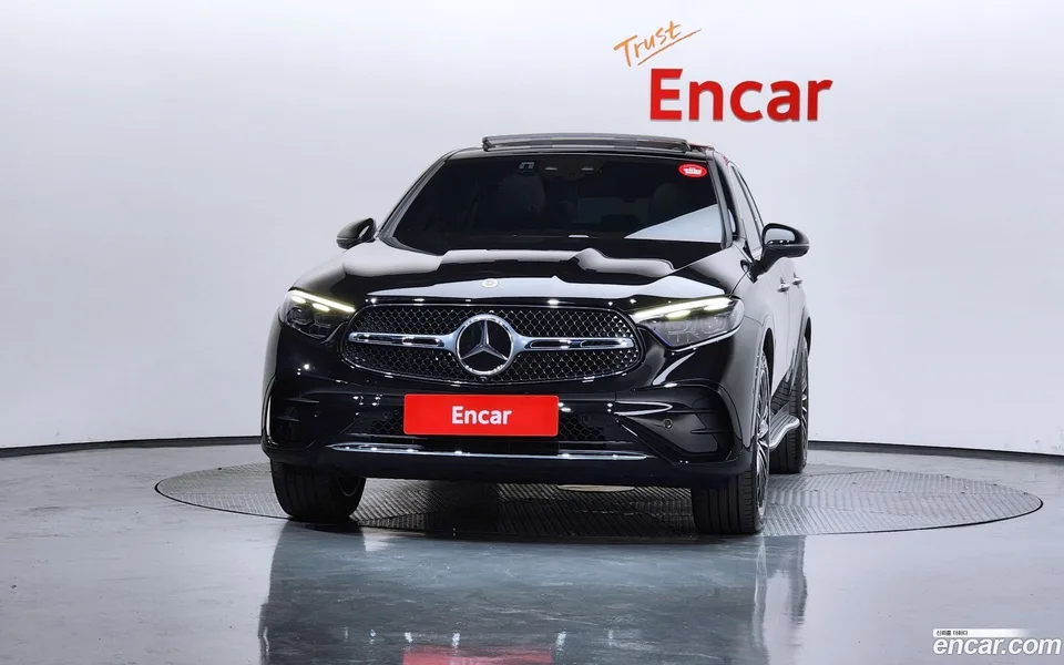 Mercedes-Benz GLC-Class GLC300 4MATIC 2024 — миниатюра 3