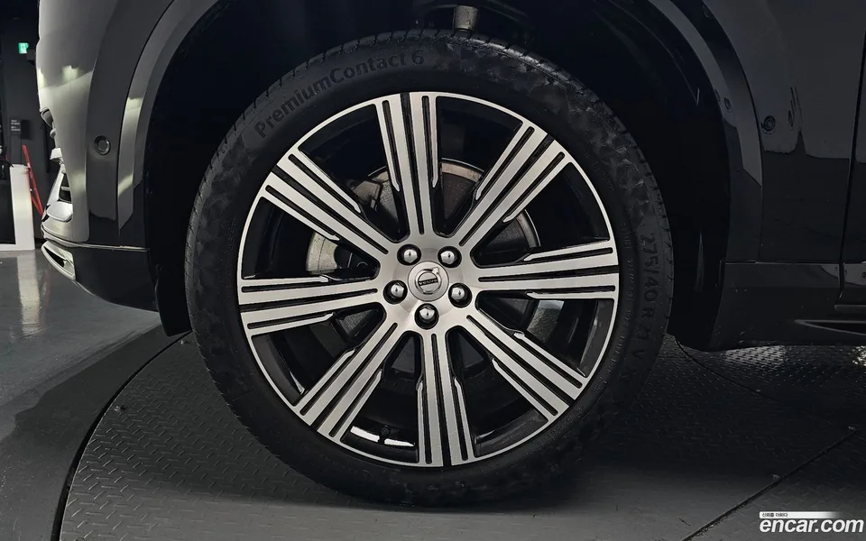 Volvo XC90 B6 2024 — миниатюра 2