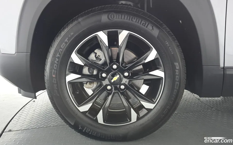 Chevrolet Trailblazer 1.3 2WD 2023 — миниатюра 2