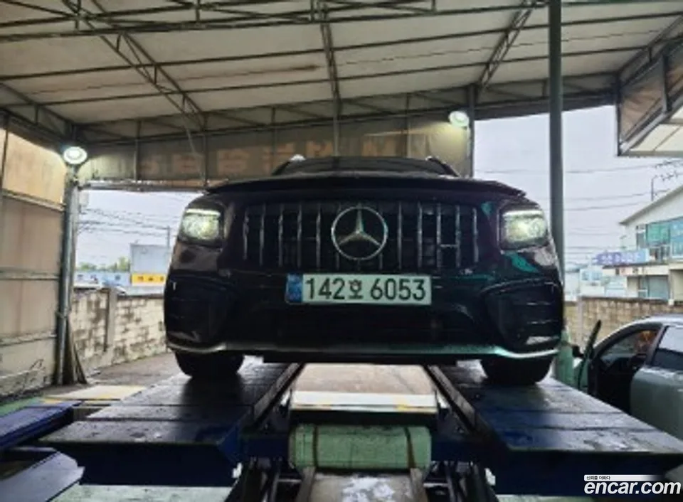 Mercedes-Benz GLB-Class 2024