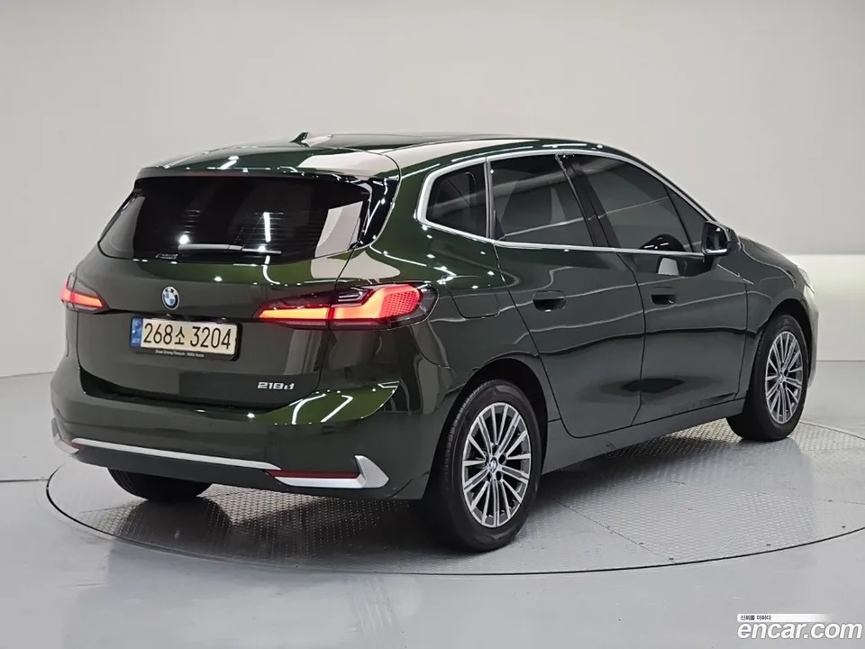 BMW 2 Series Active Tourer 218d 2022 — миниатюра 4