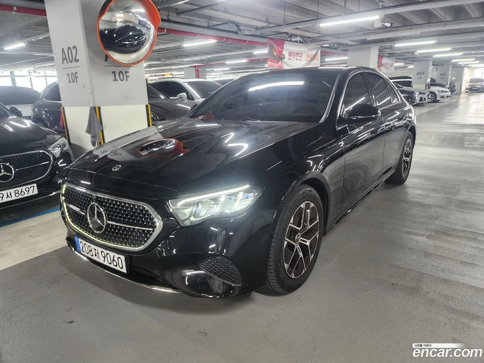 Mercedes-Benz E-Class 2025