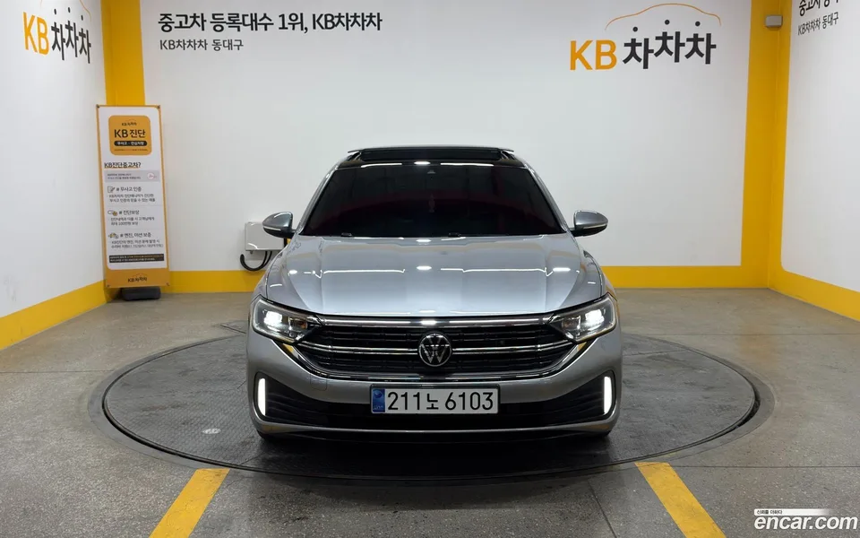 Volkswagen Jetta 1.5 TSI 2023 — миниатюра 3