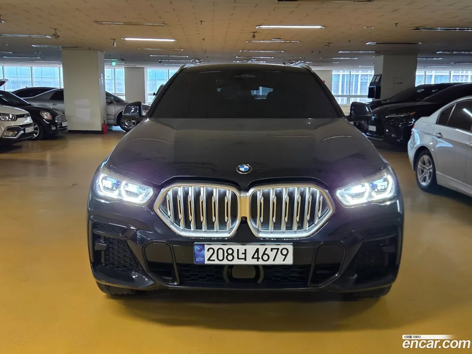 BMW X6 xDrive40i M 2023 — thumbnail 3