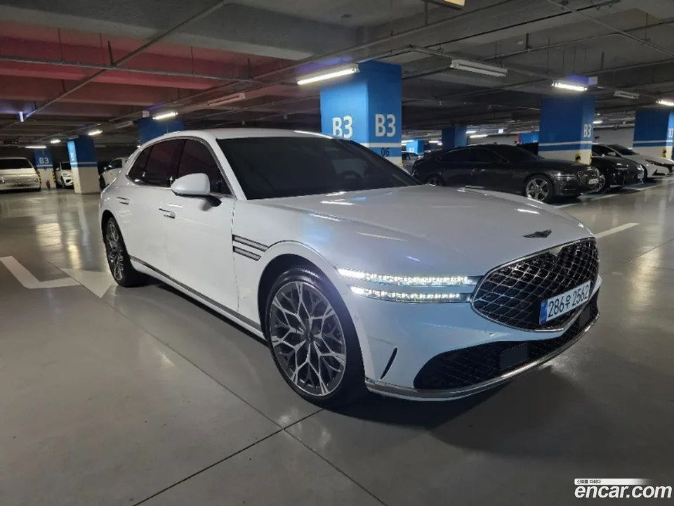 Genesis G90 3.5 e-S/C AWD 2023 — миниатюра 3