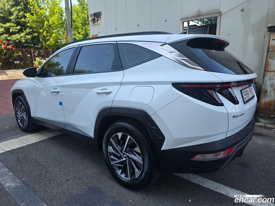 Hyundai Tucson Hybrid 2WD 2022 — миниатюра 3