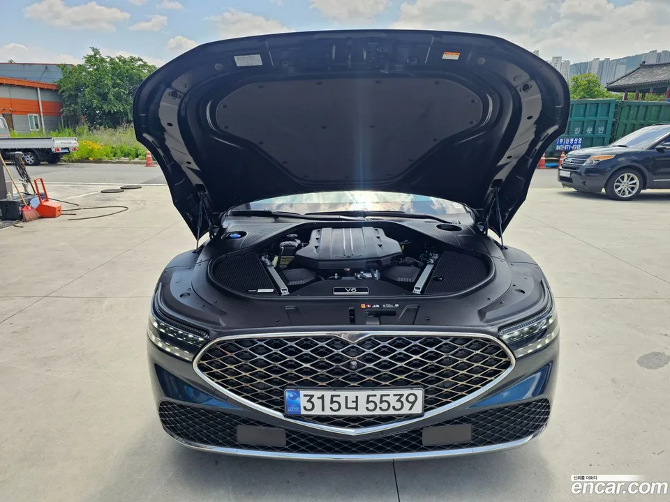 Genesis G90 3.5 AWD 2023 — thumbnail 5