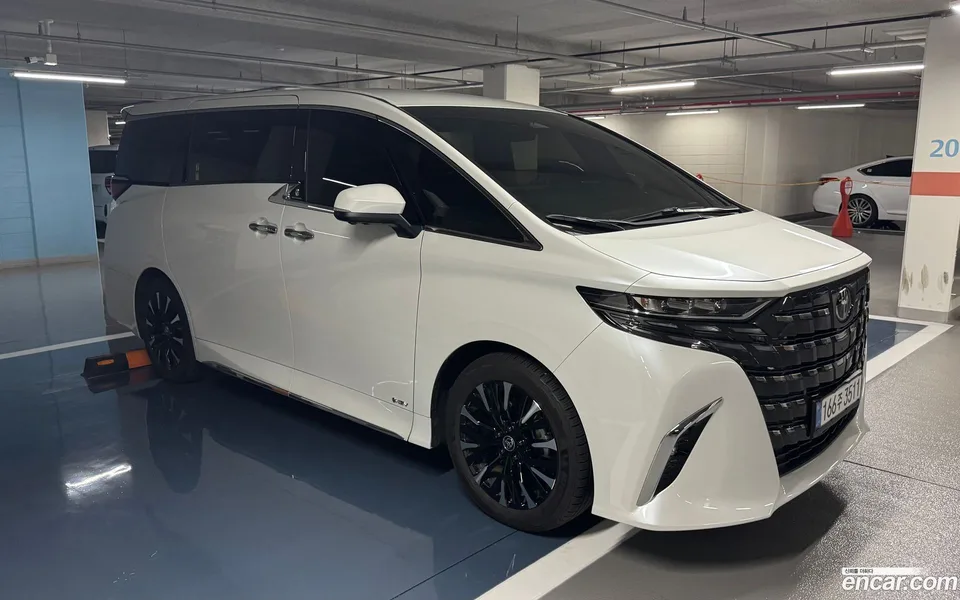 Toyota Alphard 2025