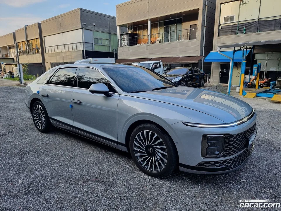 Hyundai Grandeur Hybrid 2024 — миниатюра 3