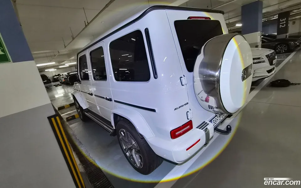 Mercedes-Benz G-Class (W463b) AMG G63 2024 — миниатюра 4