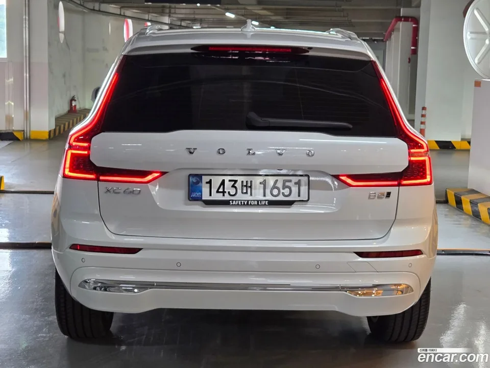 Volvo XC60 B5 2026 — миниатюра 4