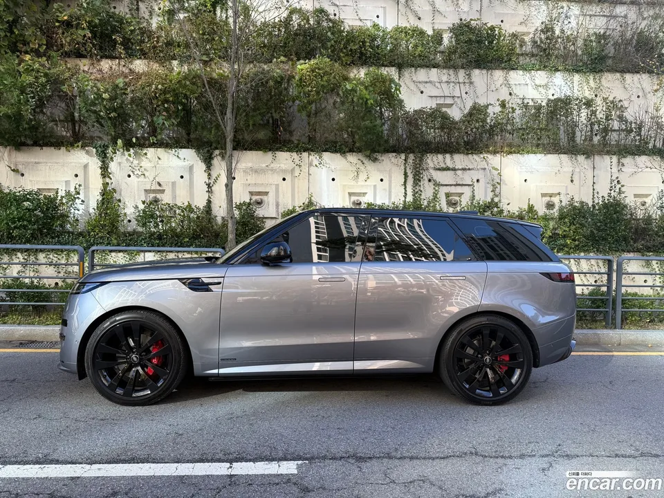 Land Rover Range Rover Sport P400 AB 2025 — thumbnail 4
