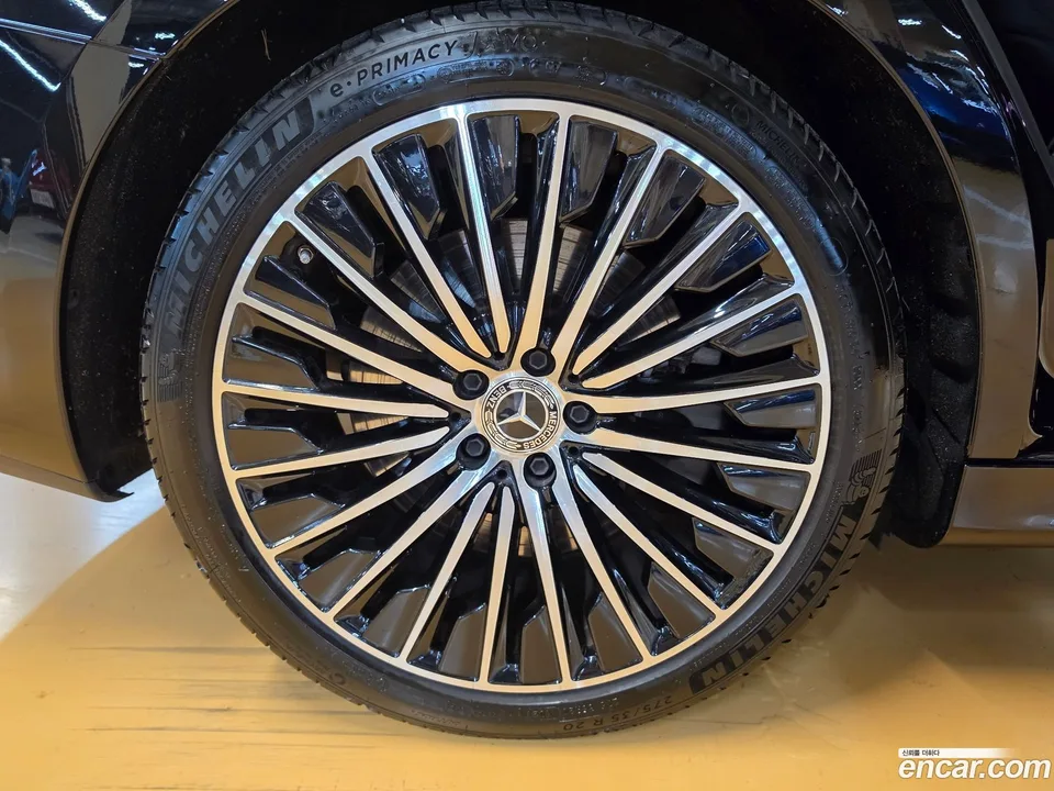 Mercedes-Benz E-Class E450 4MATIC 2024 — миниатюра 2