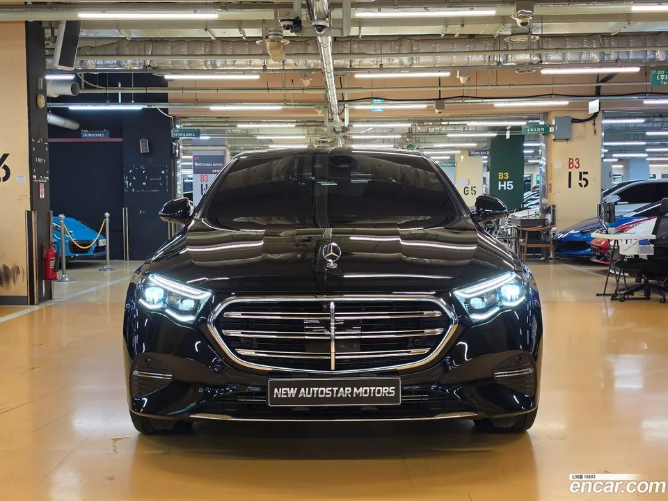 Mercedes-Benz E-Class E450 4MATIC 2024 — миниатюра 3