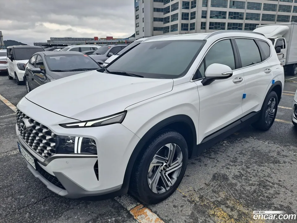 Hyundai SantaFe 2.2 2WD 2023 — photo 1, buy with delivery to Moscow