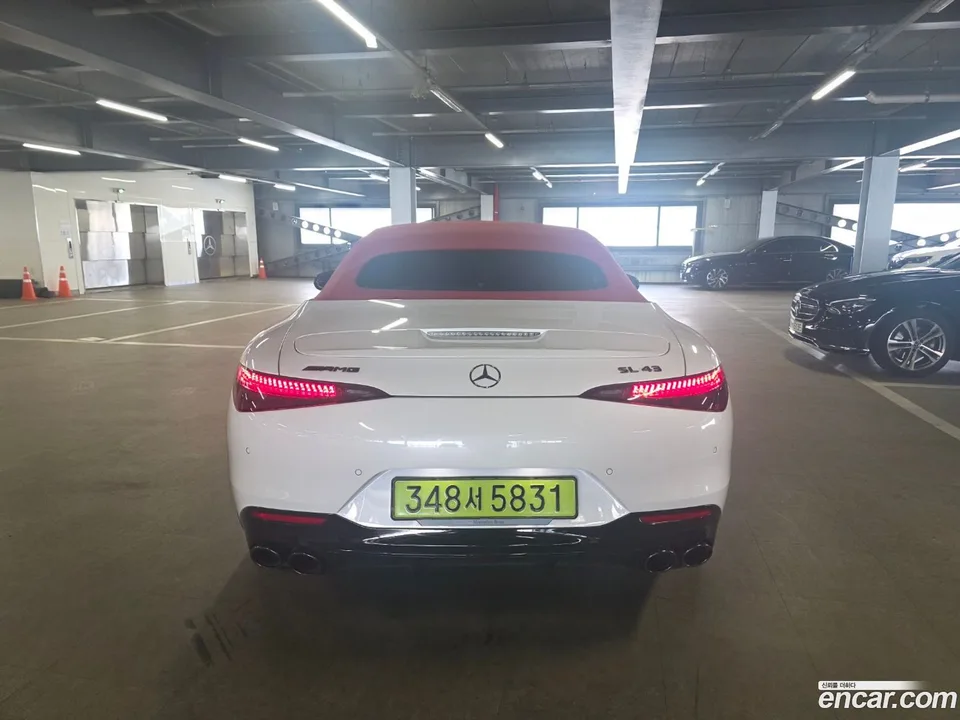 Mercedes-Benz SL-Class AMG SL43 2025 — thumbnail 2
