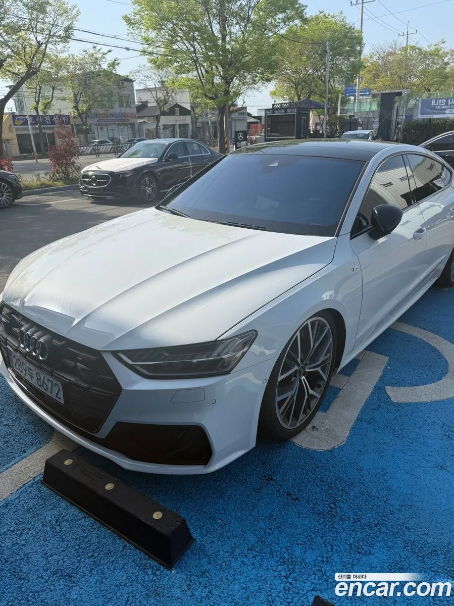 Audi A7 (4K) 2025