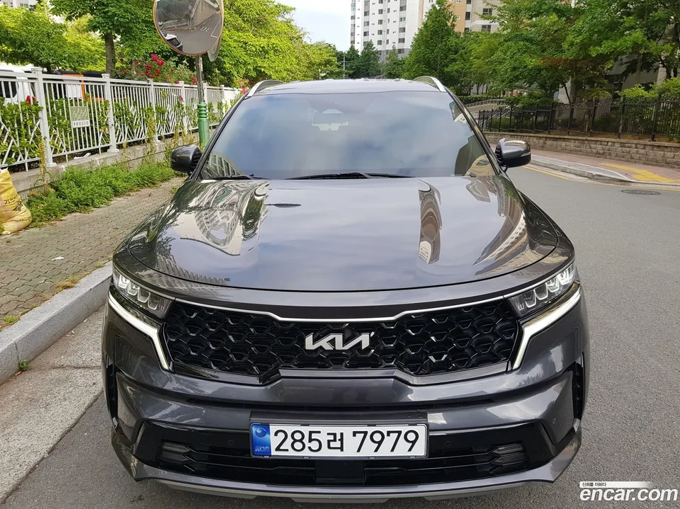 Kia Sorento 2.2 4WD 2023 — photo 1, buy with delivery to Moscow