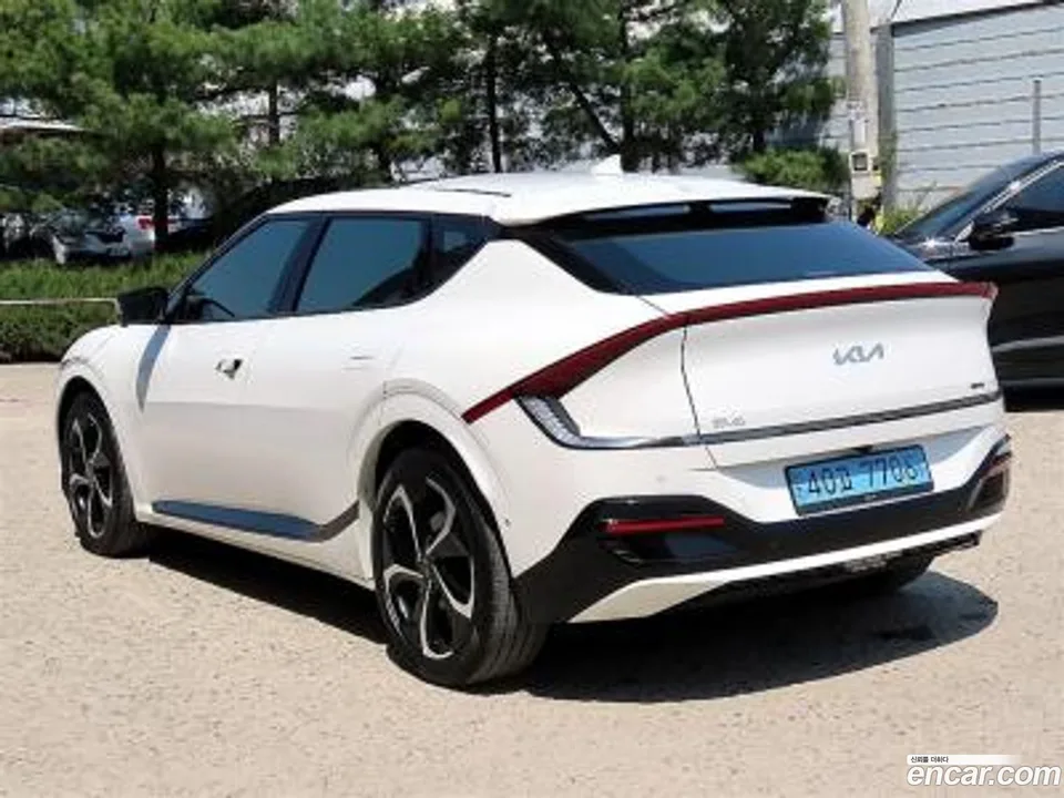 Kia EV6 4WD 2024 — thumbnail 3