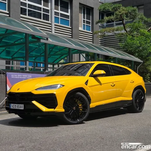 Lamborghini Urus 2025 buy in Moscow