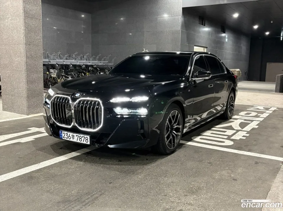 BMW 7 Series 2024