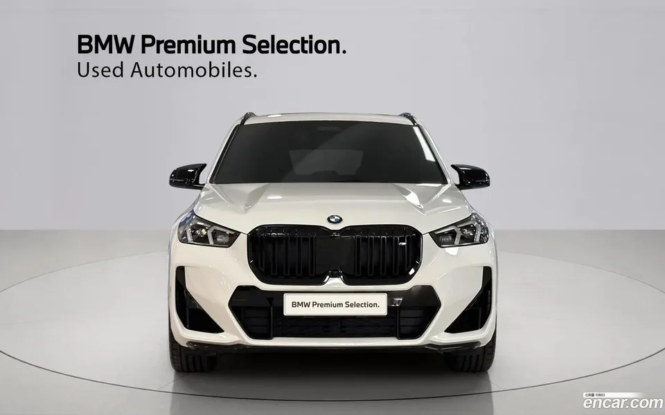 BMW X1 M35i xDrive 2025 — thumbnail 3