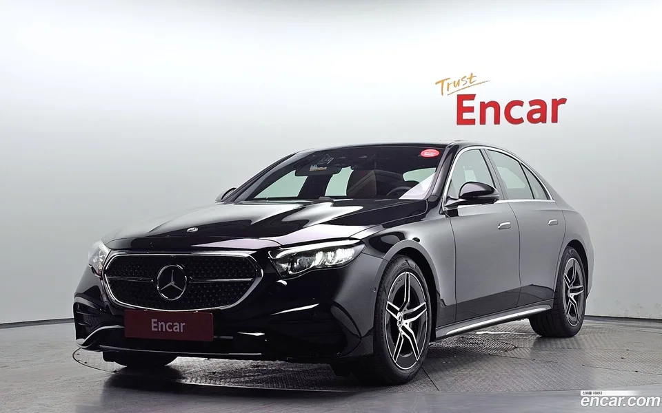 Mercedes-Benz E-Class 2025