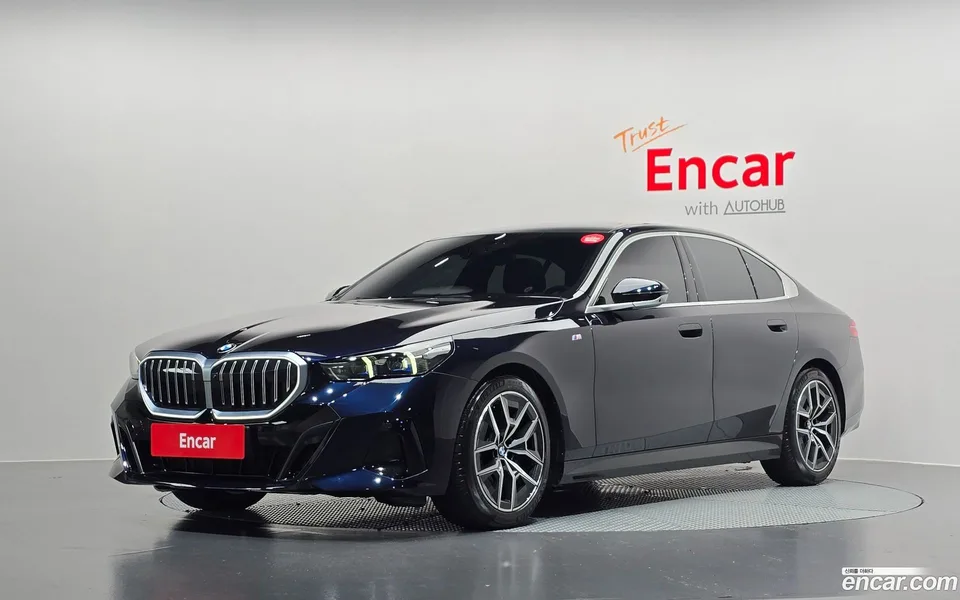 BMW 5 Series 2024