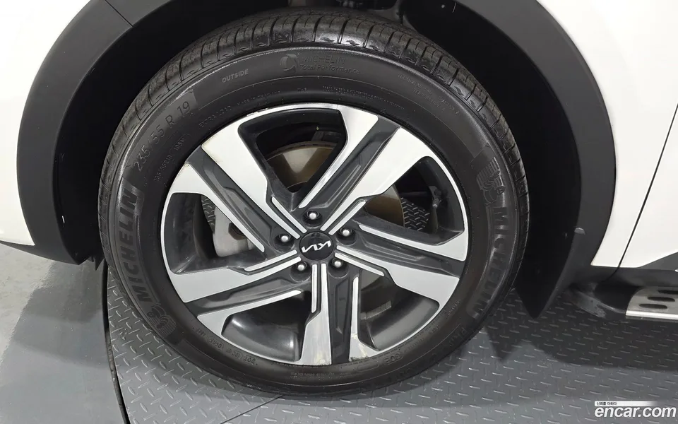 Kia Sorento HEV 1.6 2WD 2022 — thumbnail 5