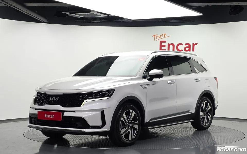 Kia Sorento HEV 1.6 2WD 2022 — photo 1, buy with delivery to Moscow