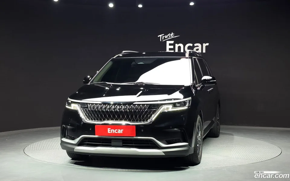 Kia Carnival 9 2022 — thumbnail 3