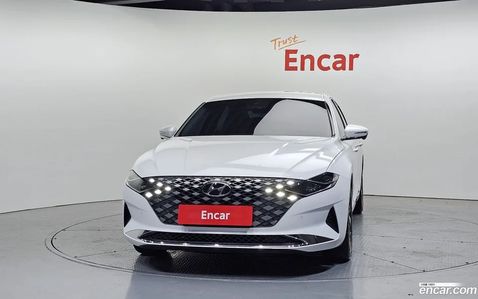 Hyundai Grandeur IG Hybrid 2022 — миниатюра 3