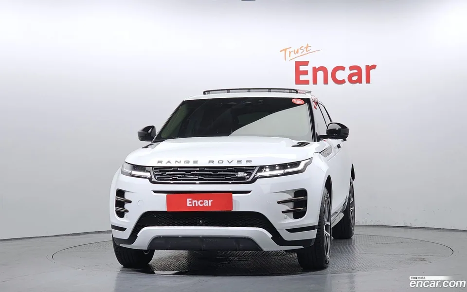 Land Rover Range Rover Evoque P250 SE 2025 — миниатюра 3