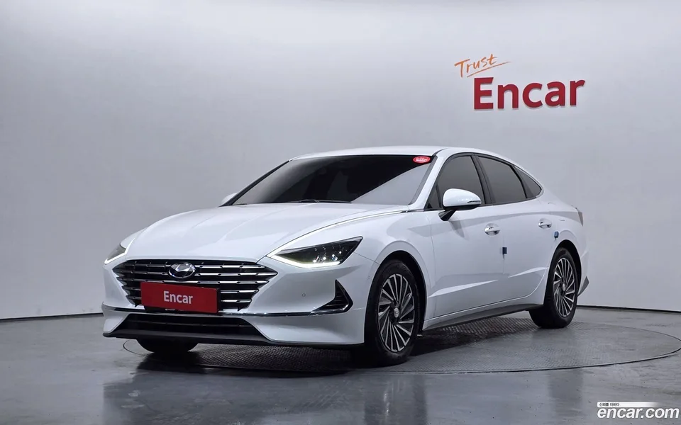 Hyundai Sonata Hybrid 2022