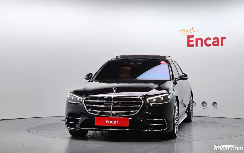 Mercedes-Benz S-Class S500L 4MATIC 2023 — thumbnail 3