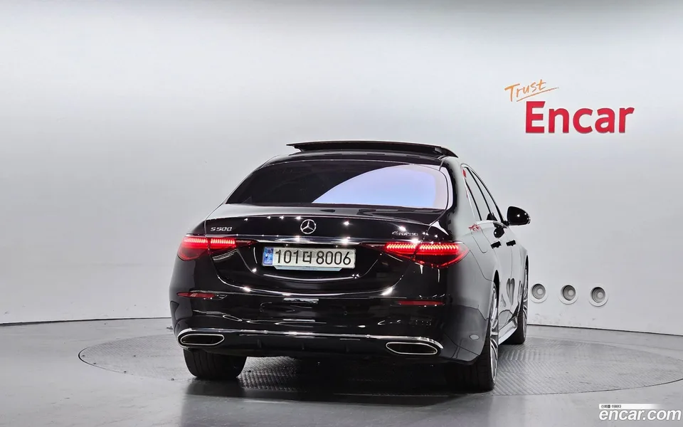 Mercedes-Benz S-Class S500L 4MATIC 2023 — thumbnail 4