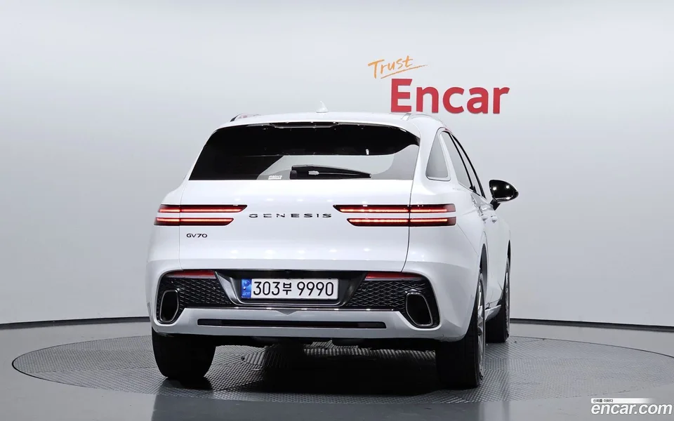 Genesis GV70 2.5T 2WD 2022 — thumbnail 4