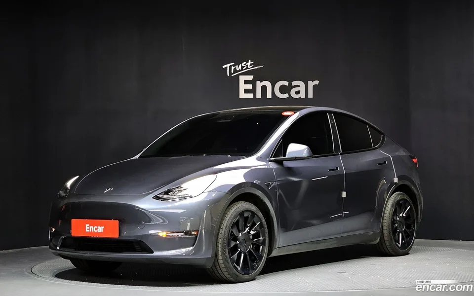 Tesla Model Y 2022