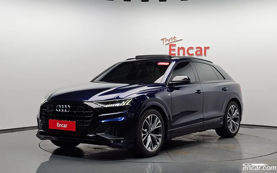 Audi Q8 (4M) 55 TFSI 2022 — photo 1, buy with delivery to Moscow