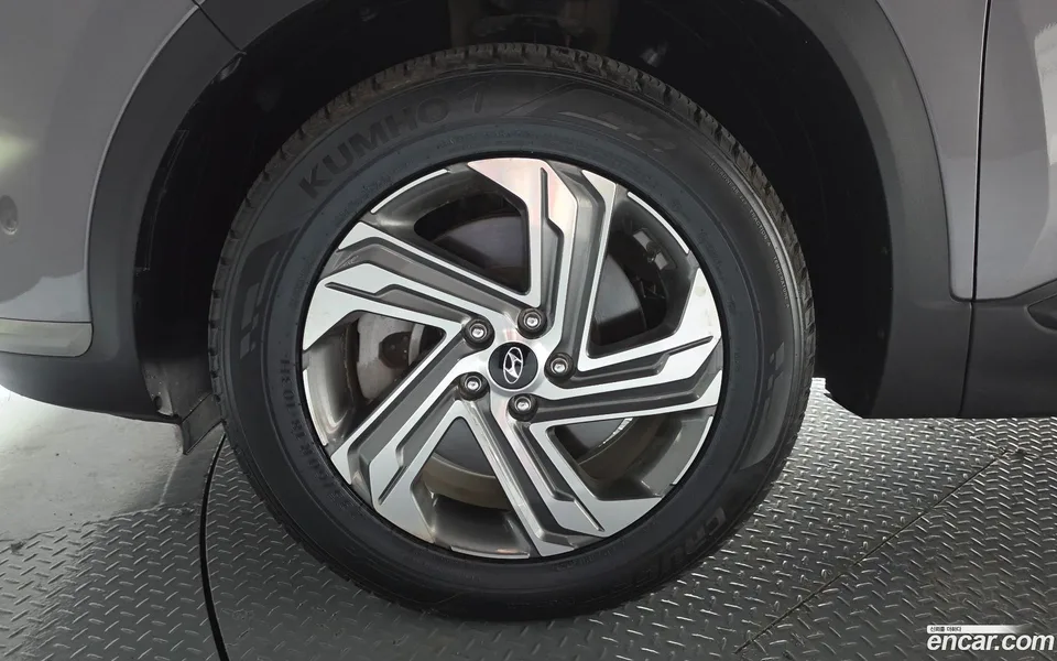 Hyundai SantaFe 2.5T 2WD 2023 — thumbnail 2