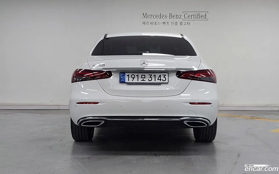 Mercedes-Benz E-Class E250 2022 — thumbnail 4