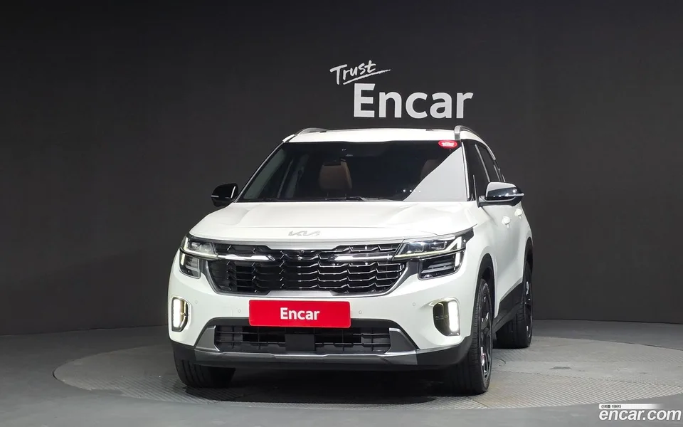 Kia Seltos 2.0 2WD 2022 — thumbnail 3