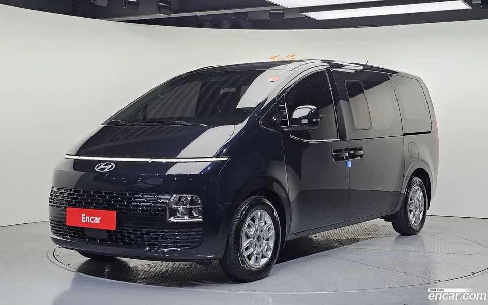 Hyundai Staria 2024