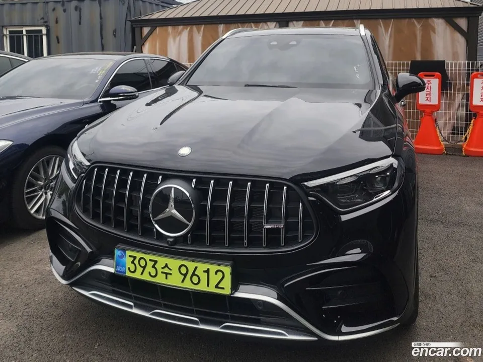 Mercedes-Benz GLC-Class 2025