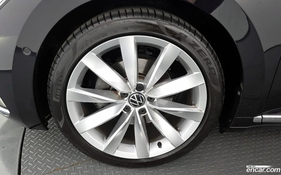 Volkswagen Arteon 2.0 TDI 2023 — миниатюра 5