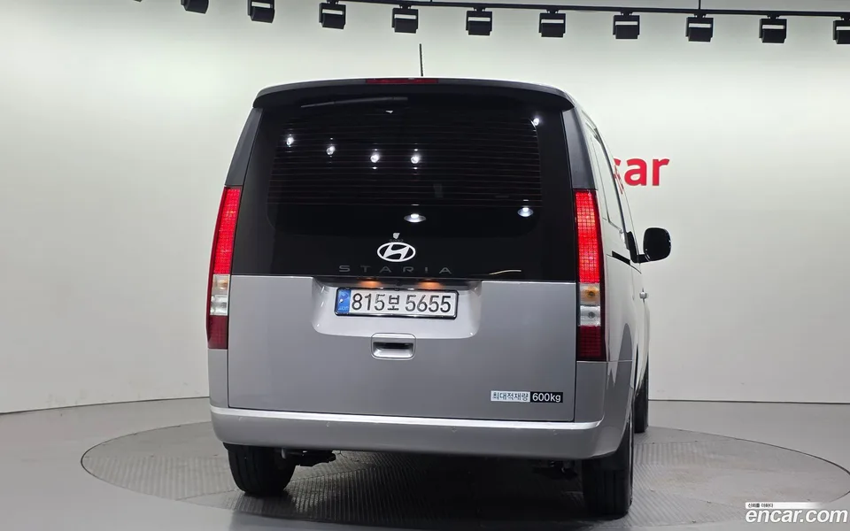 Hyundai Staria 5 2024 — thumbnail 4